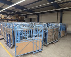 Maschine:   Möbel Corlette