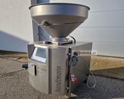 Maschine: HANDTMANN  Vakuumfüller