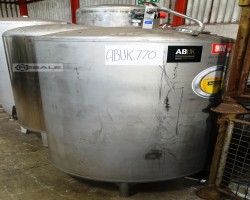 Maschine:  900L VERTICAL VESSEL Edelstahltanks und Behälter