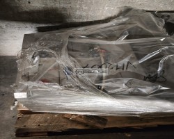 Maschine:  2 L round bucket mould Spritzgussform