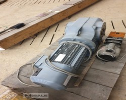 Maschine: SEW-EURODRIVE KA97/TDRE132M4BE11 Sew eurodrive KA97