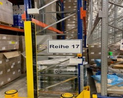 Maschine: BERGER  Palettenregale