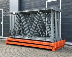 Maschine: FERALCO NS, lenght 22,46 lfm. Palettenregale