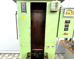 Maschine: RAUSCH RS 6-1300 Nutenziehmaschine