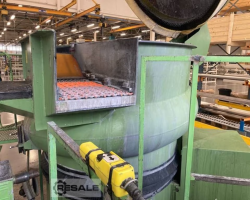 Maschine: WALTHER TROWAL type CA 650 Gleitschleifanlage