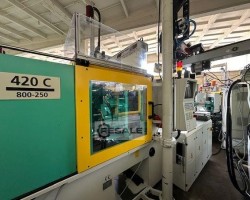 Maschine: ARBURG 420C 800-250 with dem Roboter Spritzgiessmaschinen
