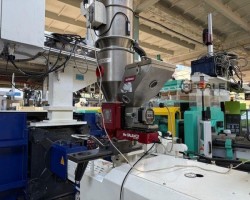 Maschine: WITTMANN Movacolor MCNexus Dosiergeräte