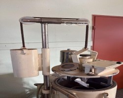 Maschine: PETZHOLDT KM Schokoladenüberziehungsanlagen