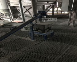 Maschine: HECHT 7_233582 BigBag Entleerung