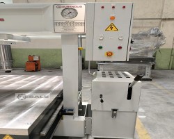 Maschine: DURENDUS 300 T Portalrichtpresse