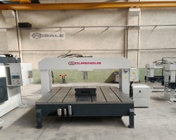 Maschine: DURENDUS 200t 1500x2000 Richtpressen