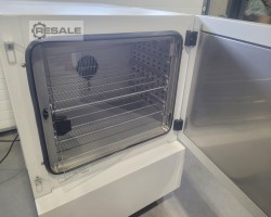 Maschine: BINDER KB-115 Inkubator / Kühlofen 100°C