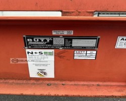 Maschine: BUTT BK912 Mobile Mittelachs-Verladerampe