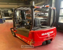 Maschine: MANITOU ME 318 