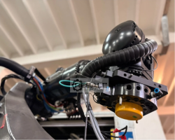 Maschine: KUKA KR 210 R2700-2 FLR Industrieroboter