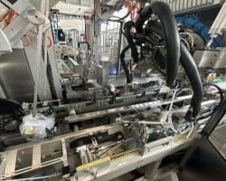 Maschine: TETRA PAK CBP32 V400 Cardboard Packer Abfüll- und Verschliessmaschinen