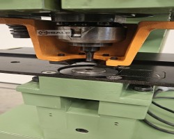Maschine: PEDDINGHAUS Hydraulic 300 Lochstanzen