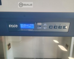 Maschine: ESCO AIRSTREAM AC2-3E8 PSM / 900mm mikrobiologische Sicherheitsstation