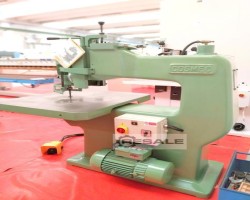 Maschine: COSMEC KV 1000/C Kopierrouter