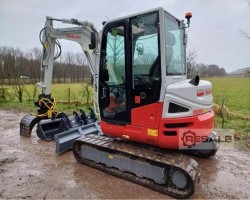 Maschine: TAKEUCHI TB260 Minibagger 44 PS (32,4 k Minibagger