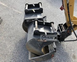 Maschine: CATERPILLAR 301.7D +3 Stück Grabenlöeffel Minibagger