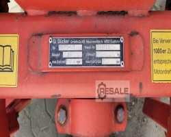 Maschine: DüCKER SMT 15R Frontanbaugerät mit Unkrautbesen