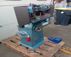 Maschine: TRäNKLEIN EK-D 100 Doppeleckenrundstoßmaschine