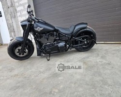 Maschine: HARLEY-DAVIDSON FAT BOY 114 Motorrad 94 PS Motorrad