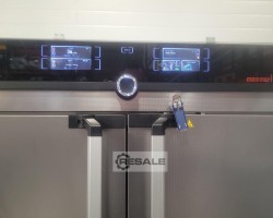 Maschine: MEMMERT IPP750ecoplus / 70 ° C Kühler Peltier-Elementofen / Inkubator