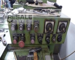Maschine: PEE-WEE P15U Gewinderollmaschinen