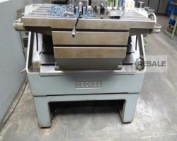 Maschine: DECKEL FP3L Universalbettfräsmaschinen