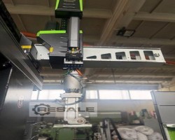Maschine: ENGEL Viper 12 Roboter
