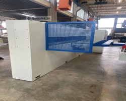 Maschine: MONGUZZI 3200 Hydraulischer Furnierschneider MONGUZZI