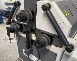 Maschine: AMOB MAH 40/3 CNC Profilbiegemaschinen