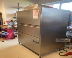 Maschine: HOBART UXT-A-SEF, Typ: UXT-10A / V Spülmaschinen