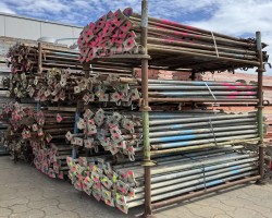 Maschine: SONSTIGE 1,60-3,00, 2,00-3,50m Baustützen lackiert  und  verzinkt
