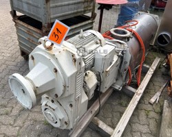 Maschine:   Mischer