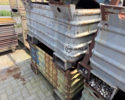 Maschine: HESON  Posten Kippboxen (10 Stück)