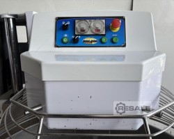 Maschine: MACPAN MSPV300 Selbstkippender Schüsselmixer
