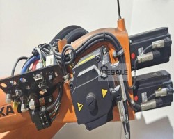 Maschine: KUKA KR 240 R2900 ultra Achs-Industrieroboter + KR C4