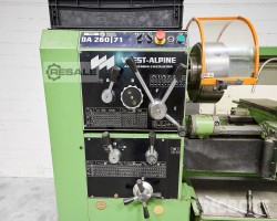 Maschine: VOEST-ALPINE DA 260/71 Leit- und Zugspindeldrehmaschinen