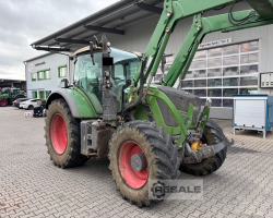 Maschine: FENDT 718 Vario S4 Power Traktor / Schlepper