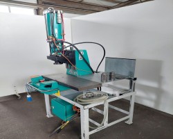 Maschine: TOX MCC 090.000 Pneumatische Pressen