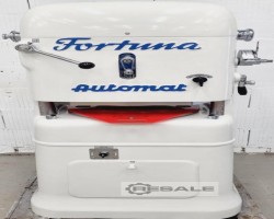 Maschine: FORTUNA Automat A 3 Brötchenpressen
