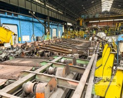 Maschine:   Heißwalzwerksausrüstung | Kapazität von 80.000 Tonnen
