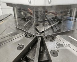 Maschine: INDUMASCH V 204 Ausklinkmaschinen