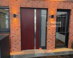 Maschine:   Muster-Ausstellungs-Außentür mit Glas-Seitenteil