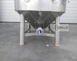 Maschine:  1.000 l Lagertank mit Kühlmantel und Isolierung