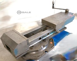 Maschine: HILMA 200 x 348  mm - Turntable Maschinenschraubstöcke