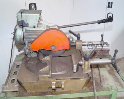 Maschine: BERG + SCHMID / KNUTH Compact 250 / AKS 350 Metallkreissägen